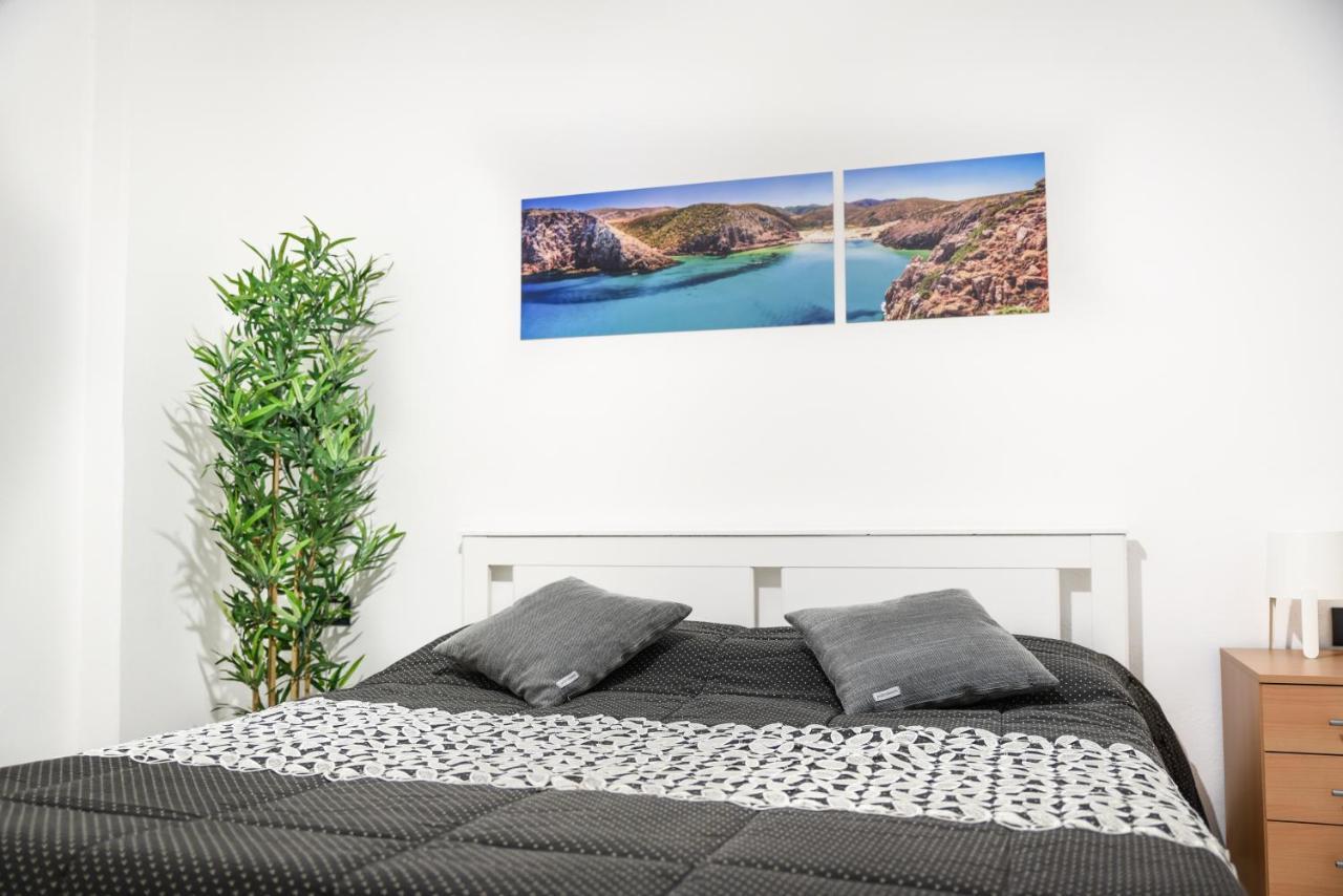 إيغليزياس Bed And Breakfast Porto Flavia المظهر الخارجي الصورة